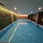 Hotel Aross